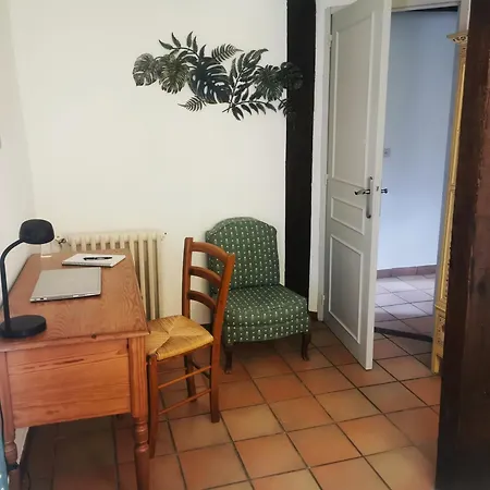 Le Cellier De Beaulieu, Au Pied De La Cite, Maison De Avec Climatisation Et Jacuzzi Holiday home